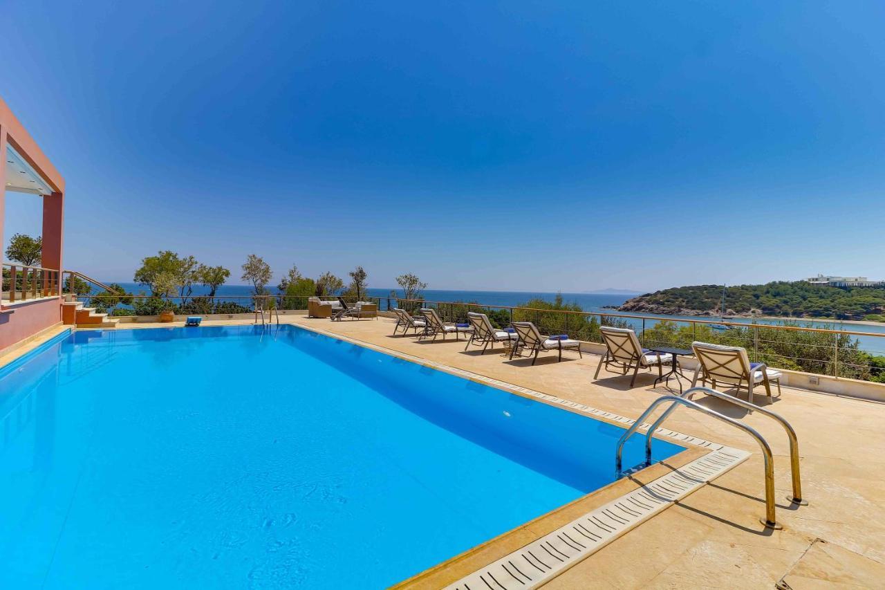 Black Diamond Beachfront Pool Villa Pasithea In Sounio, Athens Sounion Exterior photo
