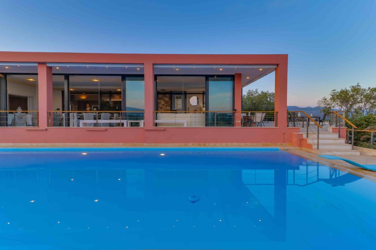 Black Diamond Beachfront Pool Villa Pasithea In Sounio, Athens Sounion Exterior photo